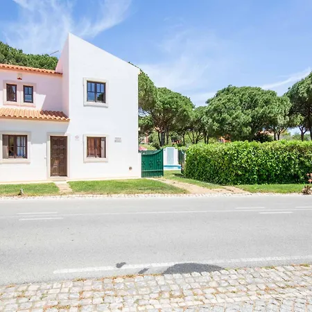 Mendes Villa *
