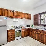Mendes Villa Vilamoura